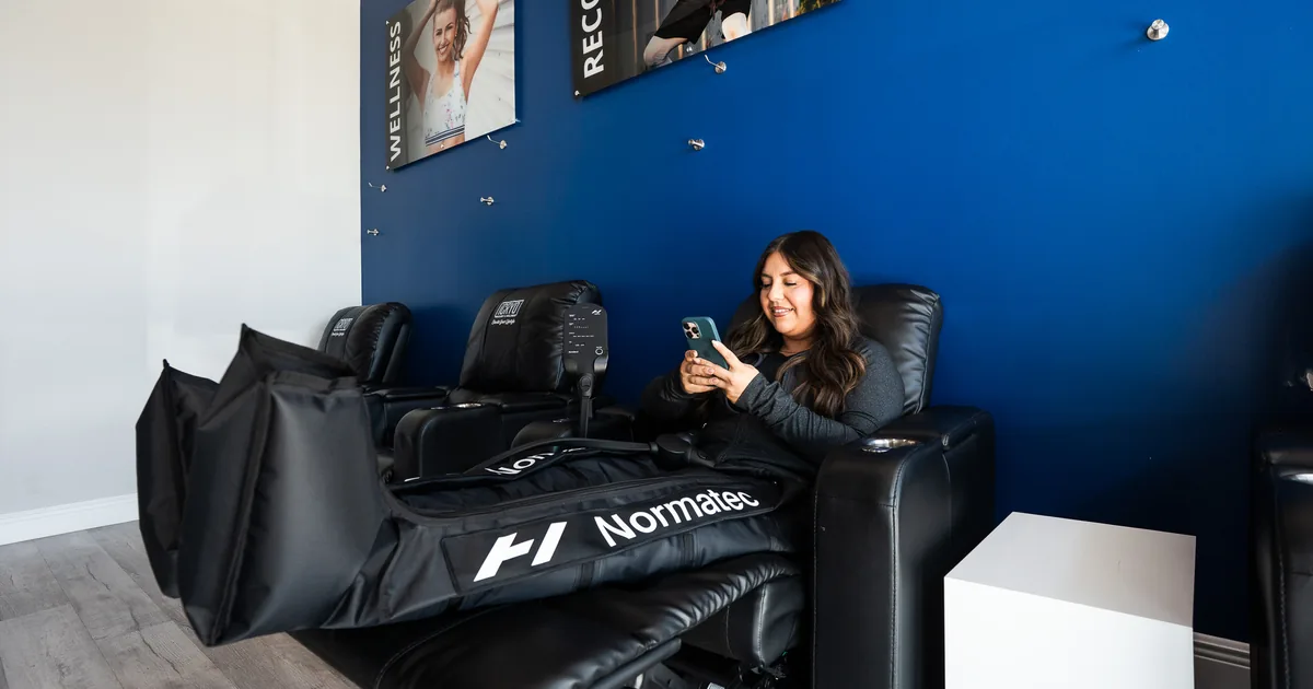 Building a compression therapy routine at iCRYO New Braunfels