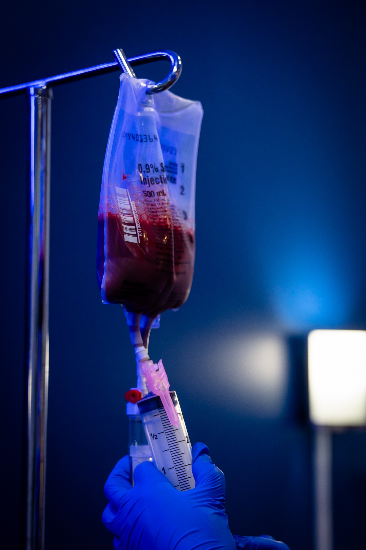 iCRYO New Braunfels Ozone UV IV therapy session in private infusion lounge